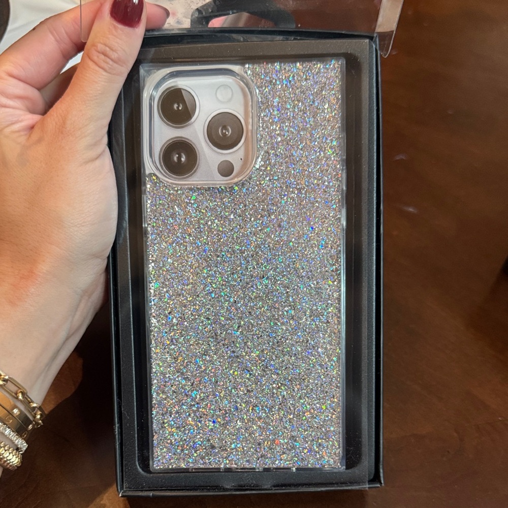 Flaunt iPhone 14 Pro Max Sparkling Silver Glitter Phone Case